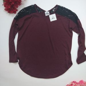 American High Lace Shoulder Burgundy Sweater SZ M